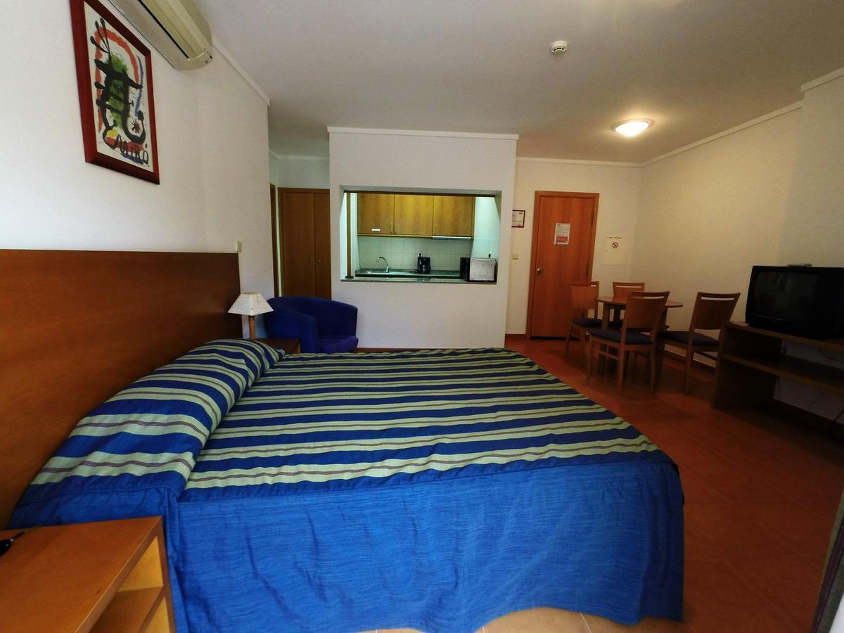 Apartamentos Turisticos Vila Praia Vila Praia de Ancora Ngoại thất bức ảnh
